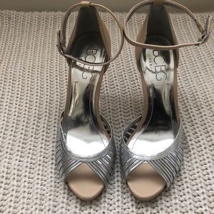 BCBG Paris sandals never been used